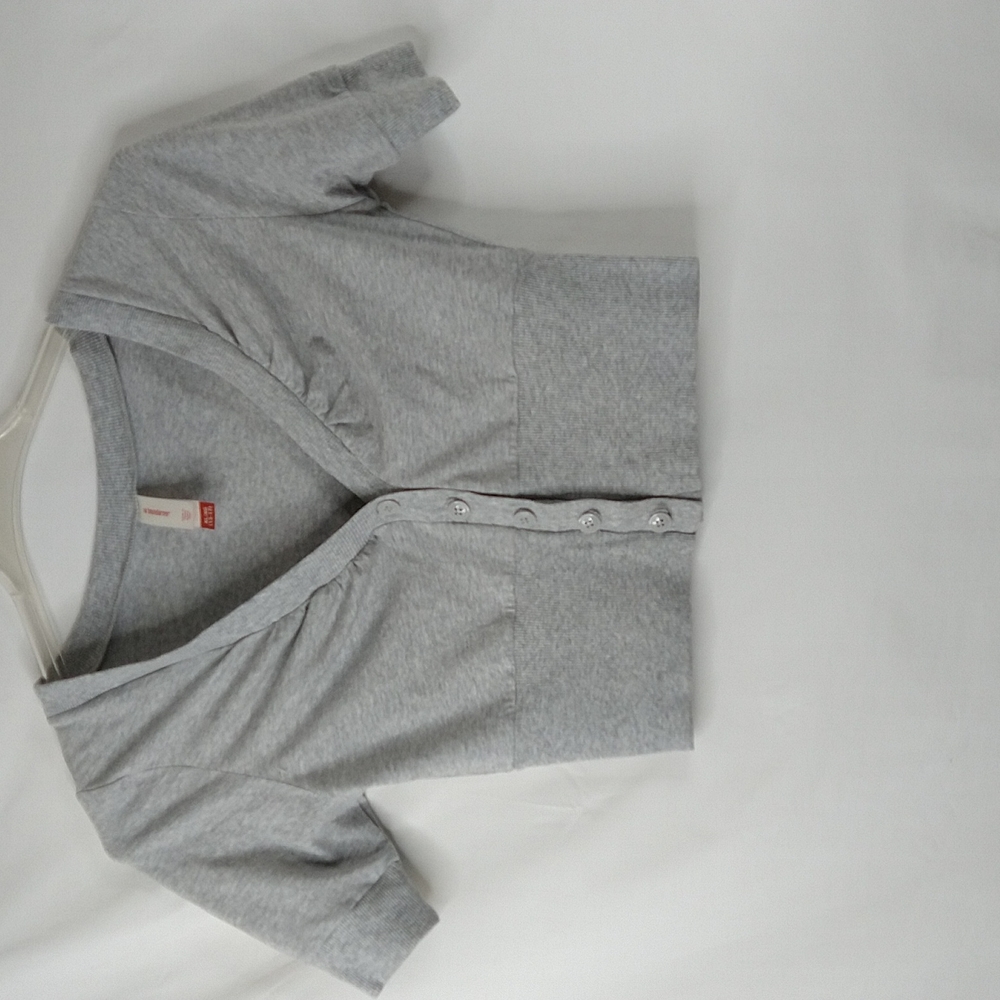 Grey Crop Shrug Size: XL / XG (15-17)